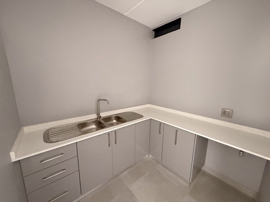 To Let Commercial Property for Rent in Rivergate Western Cape